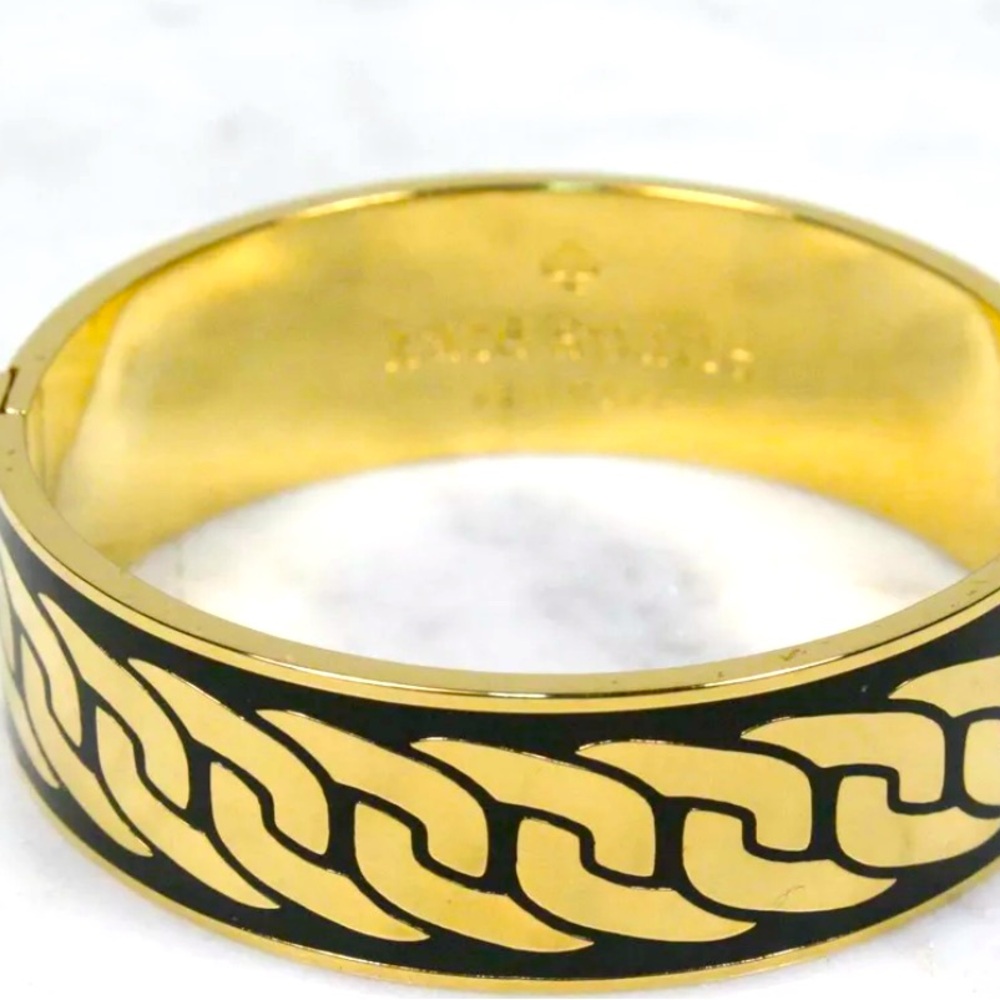 New Price Alert ‼️ Kate Spade Chain Link Design Hinged Bangle Bracelet 💝